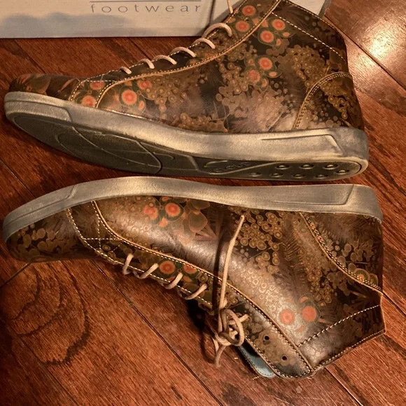 IClouds printed lace up ankle boots - Picture 3 of 14